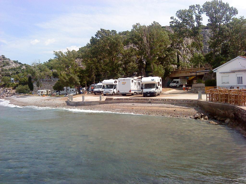 Camping Raca スヴェティ・ユライ エクステリア 写真